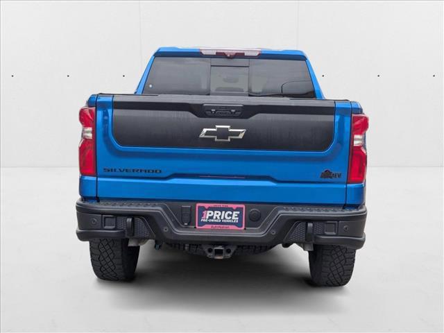 Photo of 2023 Glacier Blue Metallic Chevrolet Silverado 1500