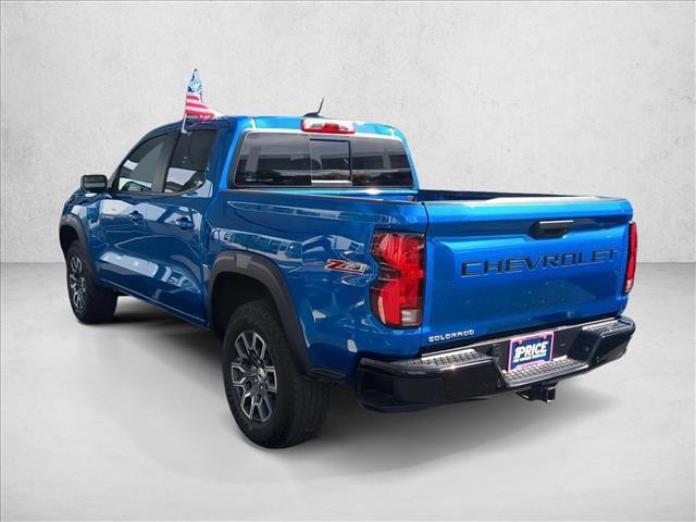 Photo of 2023 Glacier Blue Metallic Chevrolet Colorado