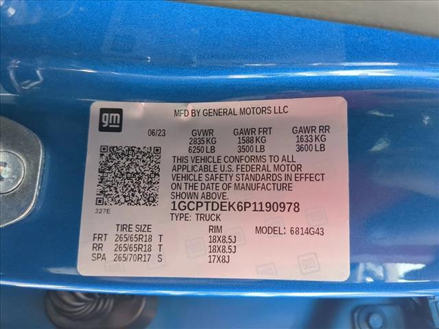Photo of 2023 Glacier Blue Metallic Chevrolet Colorado