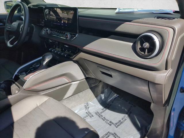 Photo of 2023 Glacier Blue Metallic Chevrolet Colorado