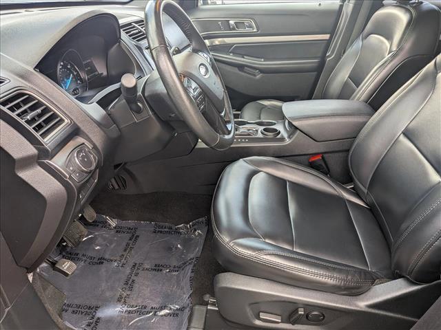 Photo of 2019 Agate Black Metallic Ford Explorer
