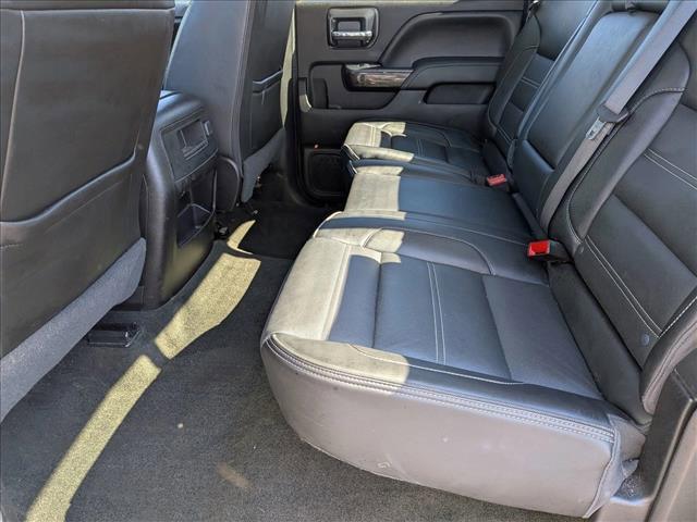 Photo of 2016 Onyx Black GMC Sierra 2500