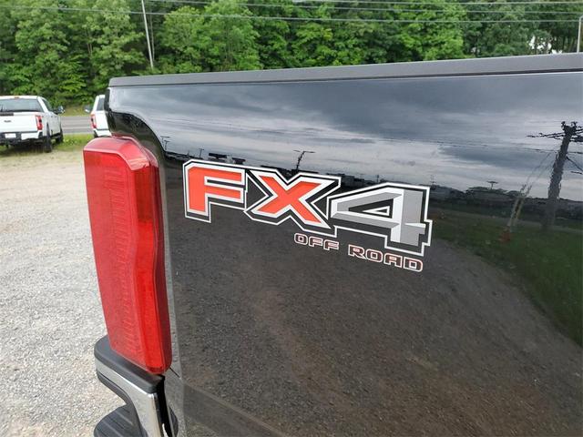 Photo of 2025 Agate Black Metallic Ford F-350