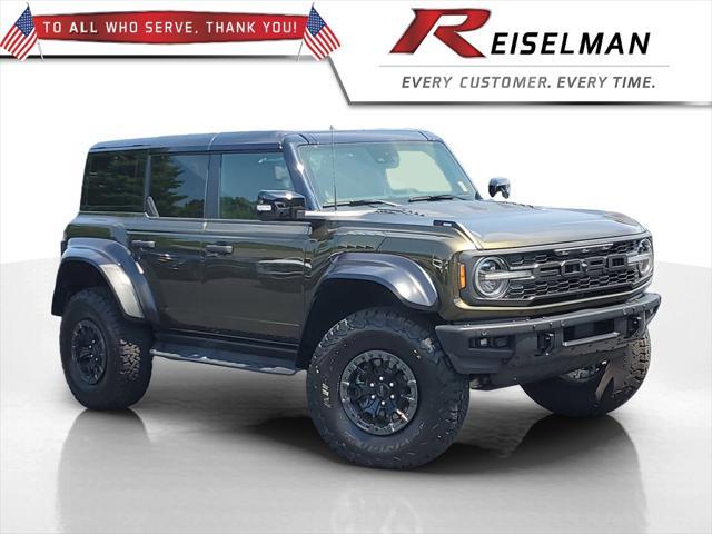 Photo of 2024 Green Metallic Ford Bronco
