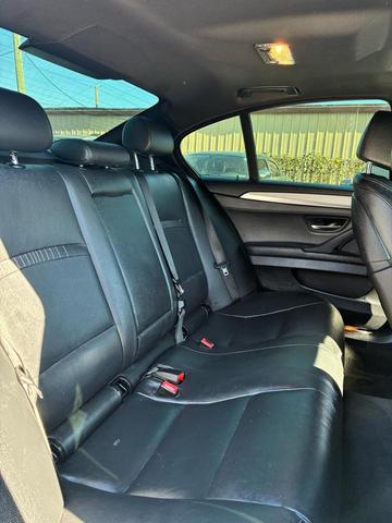Photo of 2014 Black BMW 550