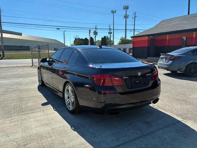 Photo of 2014 Black BMW 550