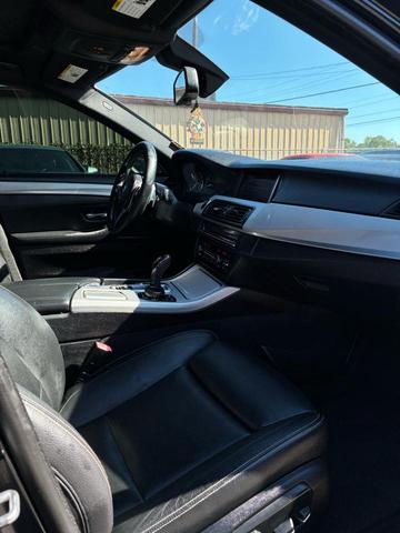Photo of 2014 Black BMW 550