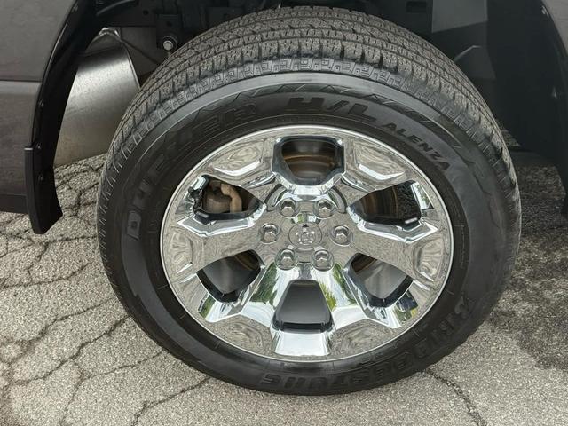 Photo of 2022 Granite Crystal Metallic Clearcoat RAM 1500