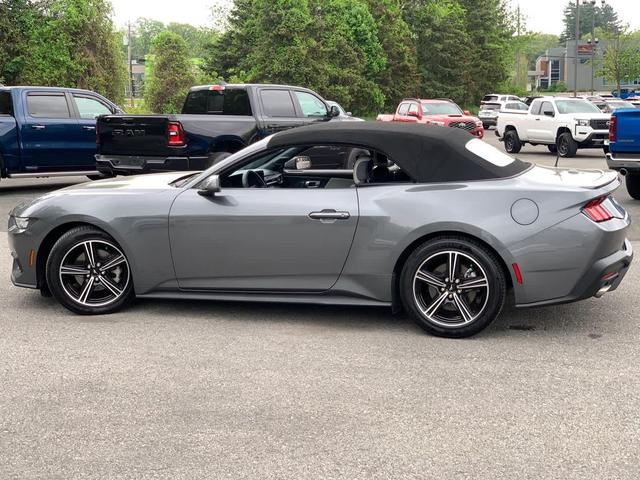 Photo of 2024 CARBONIZED GRAY METALLIC Ford Mustang