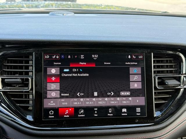 Photo of 2022 DB Black Clearcoat Dodge Durango