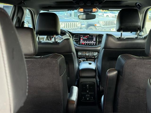 Photo of 2022 DB Black Clearcoat Dodge Durango