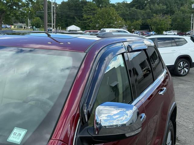 Photo of 2021 Velvet Red Pearlcoat Jeep Grand Cherokee