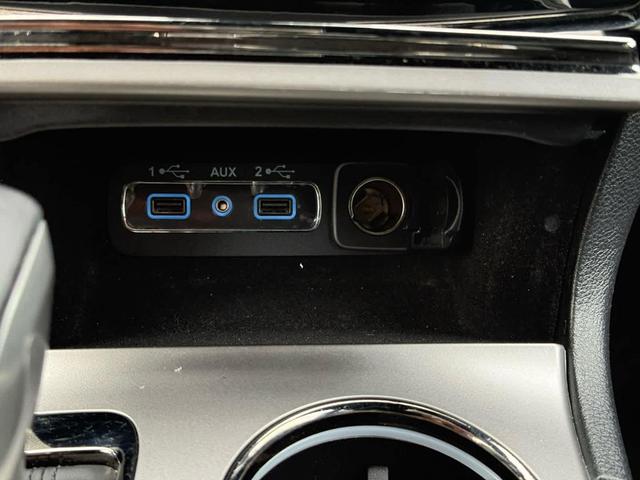 Photo of 2019 Velvet Red Pearlcoat Jeep Grand Cherokee
