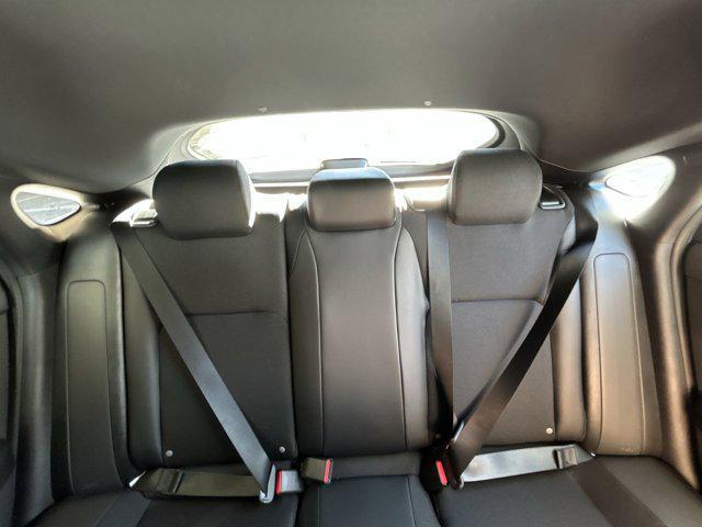 Photo of 2025 Platinum White Pearl Honda Civic