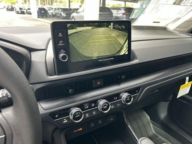Photo of 2026 Platinum White Pearl Honda CR-V