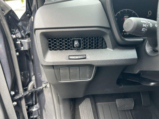 Photo of 2026 Platinum White Pearl Honda CR-V