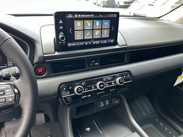 Photo of 2025 Sonic Gray Pearl Honda Pilot