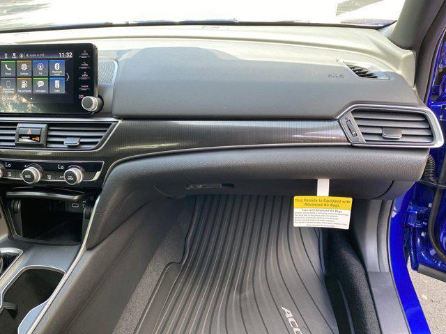 Photo of 2022 Still Night Pearl Honda Accord