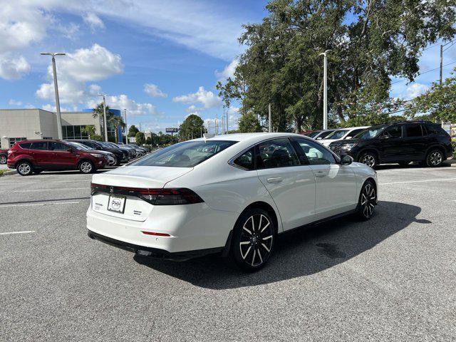 Photo of 2023 Platinum White Pearl Honda Accord Hybrid
