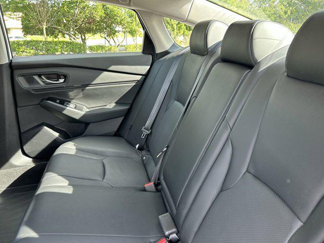 Photo of 2023 Platinum White Pearl Honda Accord Hybrid