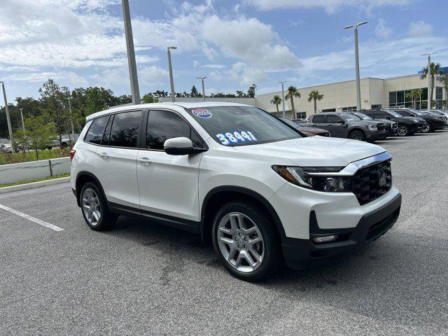 Photo of 2024 Platinum White Pearl Honda Passport