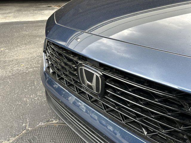 Photo of 2025 Canyon River Blue Metallic Honda Accord