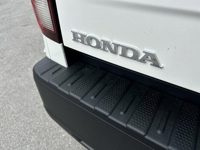 Photo of 2025 Platinum White Pearl Honda Ridgeline