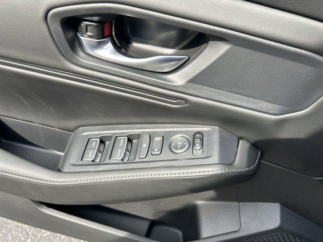 Photo of 2025 Urban Gray Pearl Honda Accord Hybrid