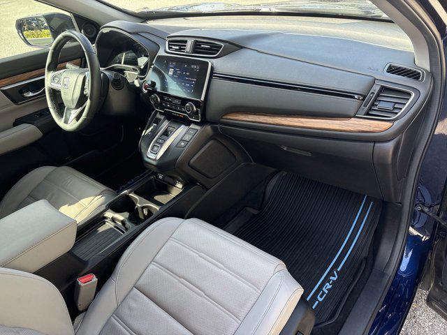 Photo of 2022 Obsidian Blue Pearl Honda CR-V Hybrid