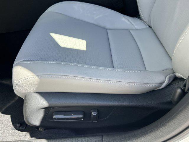 Photo of 2025 Platinum White Pearl Honda Civic Hybrid