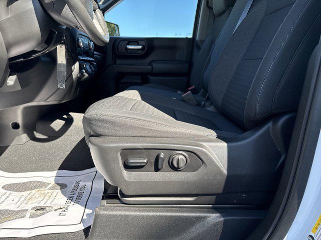 Photo of 2021 Summit White GMC Sierra 1500