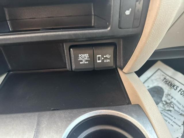 Photo of 2019 White Diamond Pearl Honda Pilot