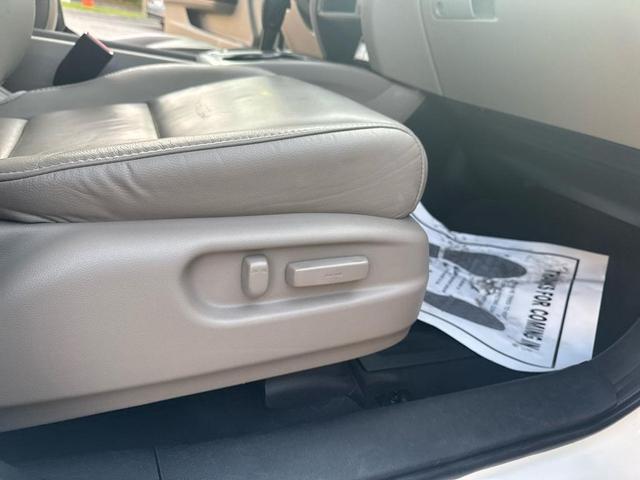 Photo of 2019 White Diamond Pearl Honda Pilot
