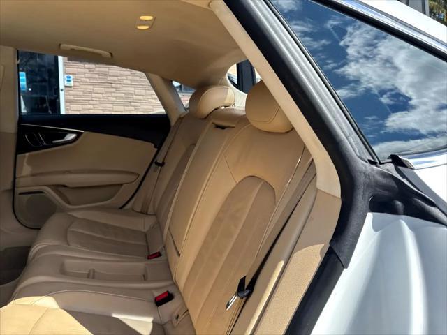 Photo of 2013 White Audi A7