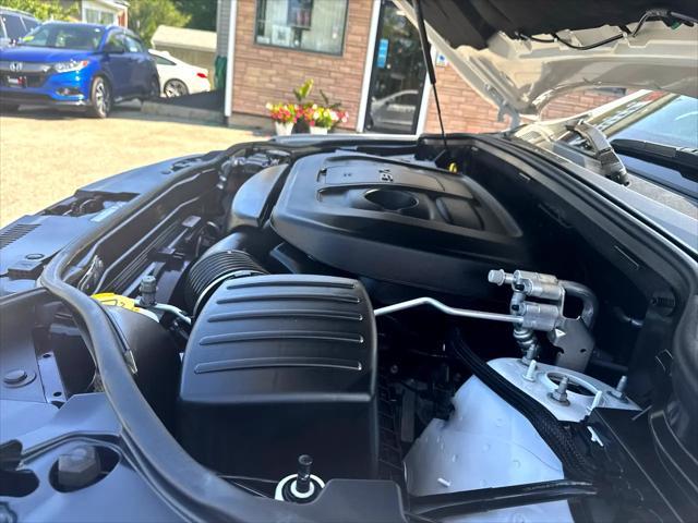 Photo of 2019 Bright White Clearcoat Jeep Grand Cherokee