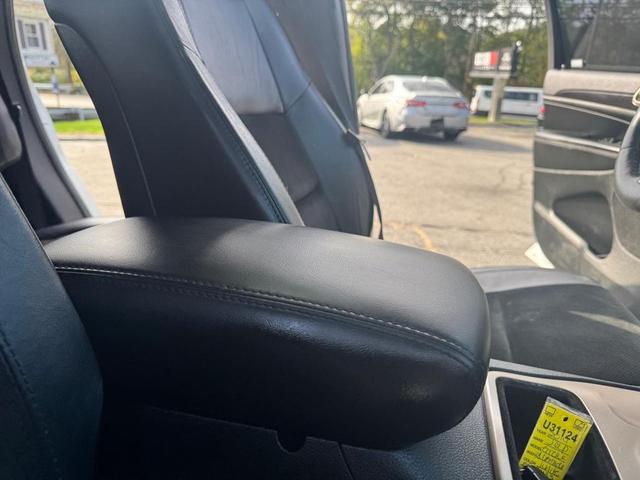 Photo of 2014 Bright White Clearcoat Jeep Grand Cherokee