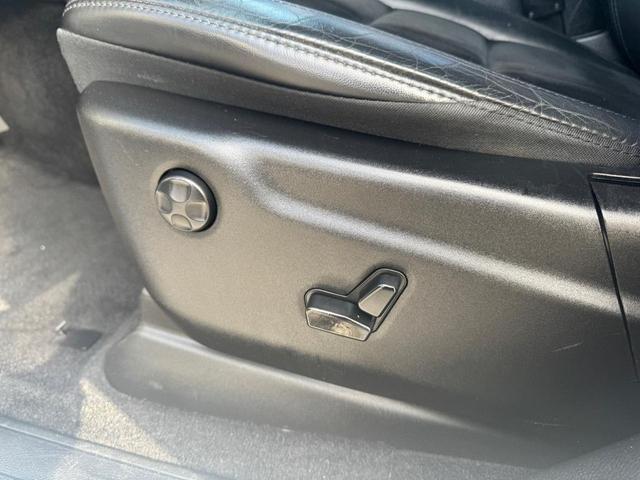 Photo of 2014 Bright White Clearcoat Jeep Grand Cherokee