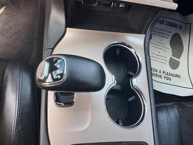 Photo of 2014 Bright White Clearcoat Jeep Grand Cherokee