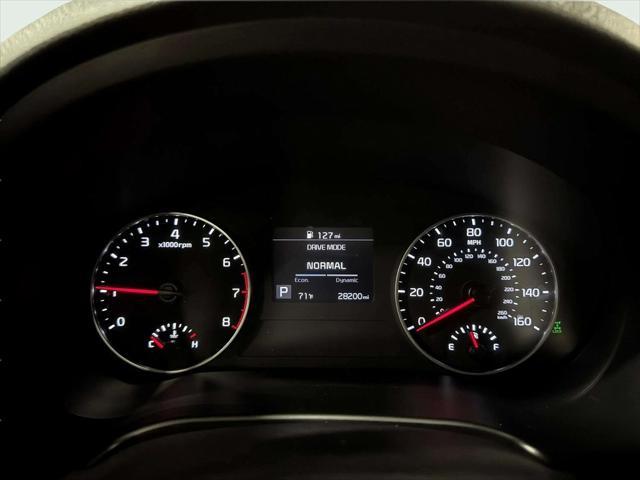 Photo of 2022 Cherry Black Kia Seltos