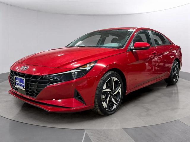 Photo of 2023 Scarlet Red Pearl Hyundai ELANTRA