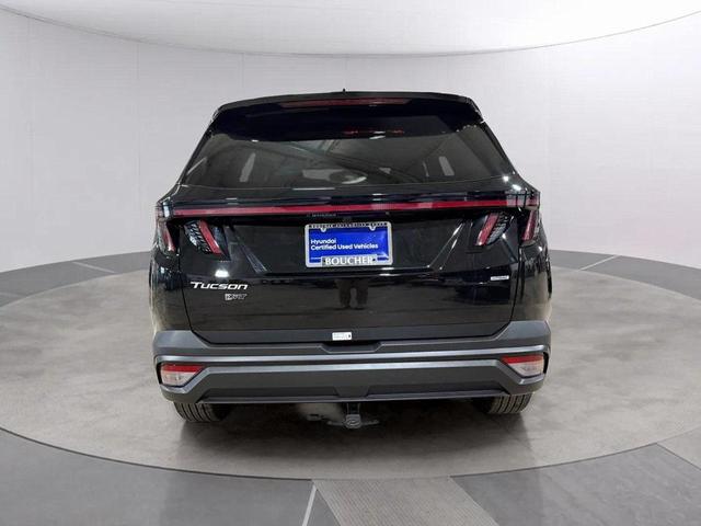 Photo of 2025 Phantom Black Hyundai TUCSON
