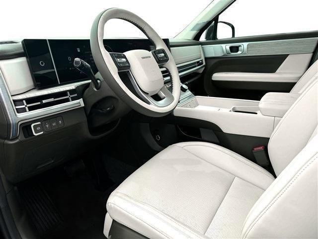 Photo of 2025 Phantom Black Hyundai SANTA FE