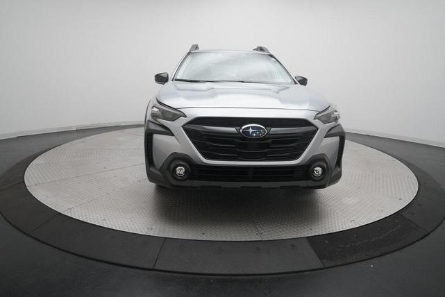 Photo of 2025 Ice Silver Metallic Subaru Outback