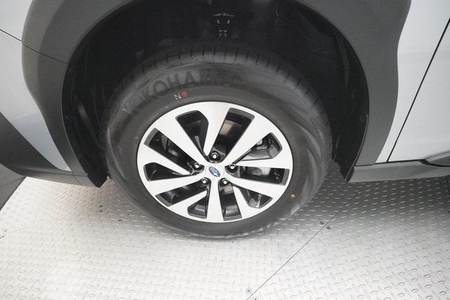 Photo of 2025 Ice Silver Metallic Subaru Outback