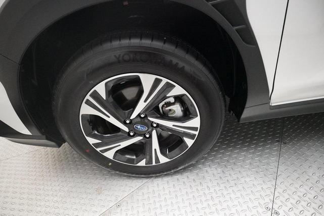 Photo of 2024 Crystal White Pearl Subaru Crosstrek