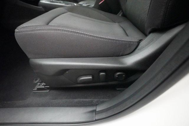 Photo of 2024 Crystal White Pearl Subaru Crosstrek