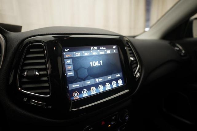Photo of 2021 Olive Green Pearlcoat Jeep Compass