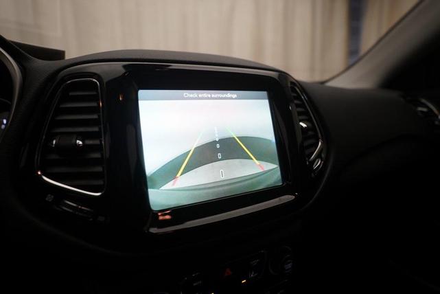 Photo of 2021 Olive Green Pearlcoat Jeep Compass