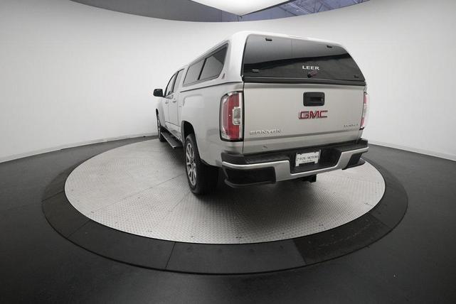 Photo of 2018 Quicksilver Metallic GMC Canyon
