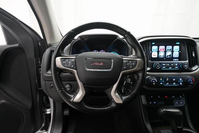 Photo of 2018 Quicksilver Metallic GMC Canyon